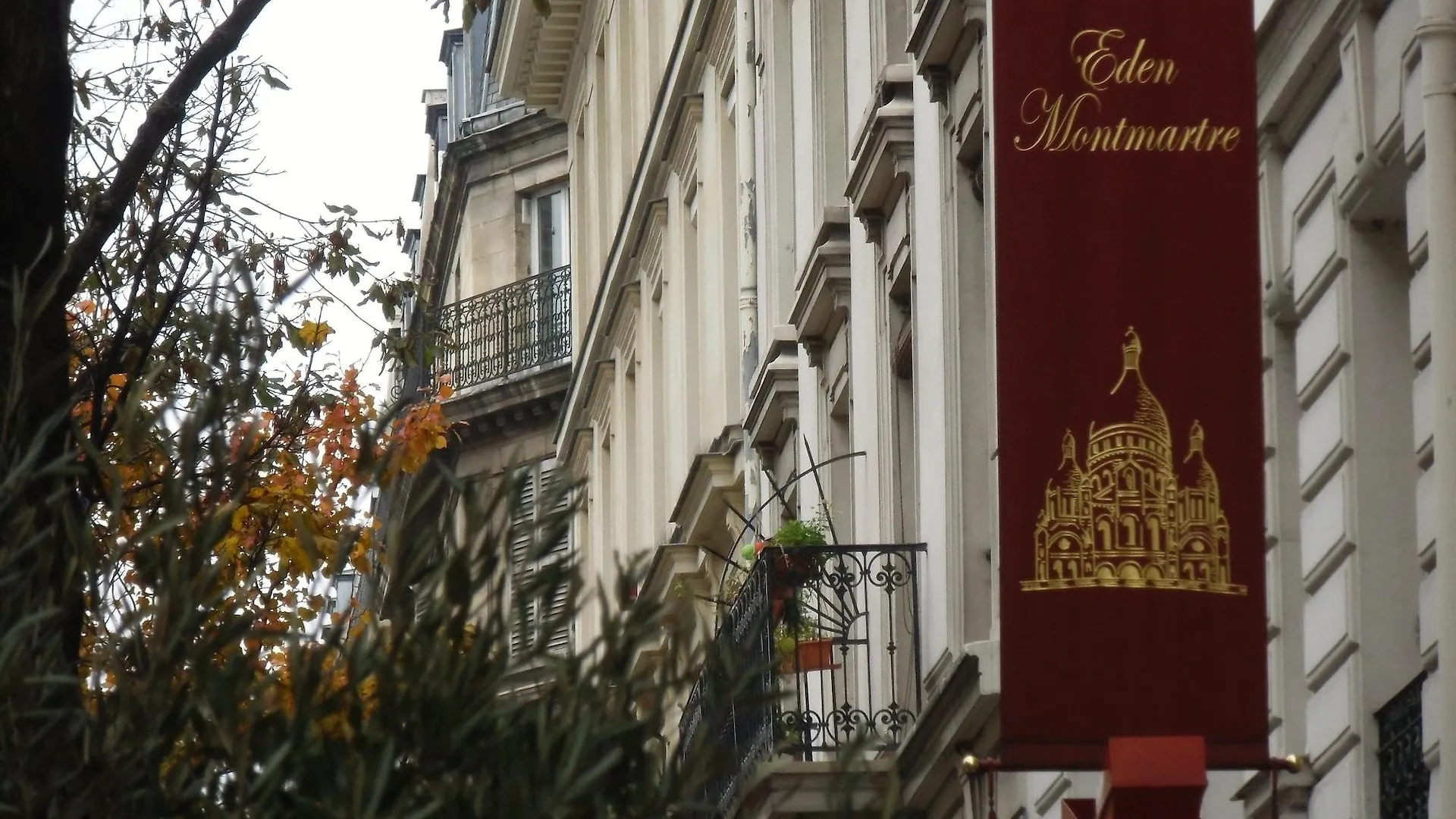 Hotel Eden Montmartre Paris 3*,