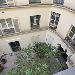 Appartamento Beaune, Parigi