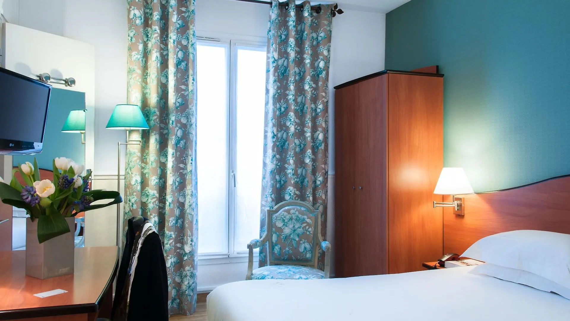 Hotel Eden Montmartre Paris
