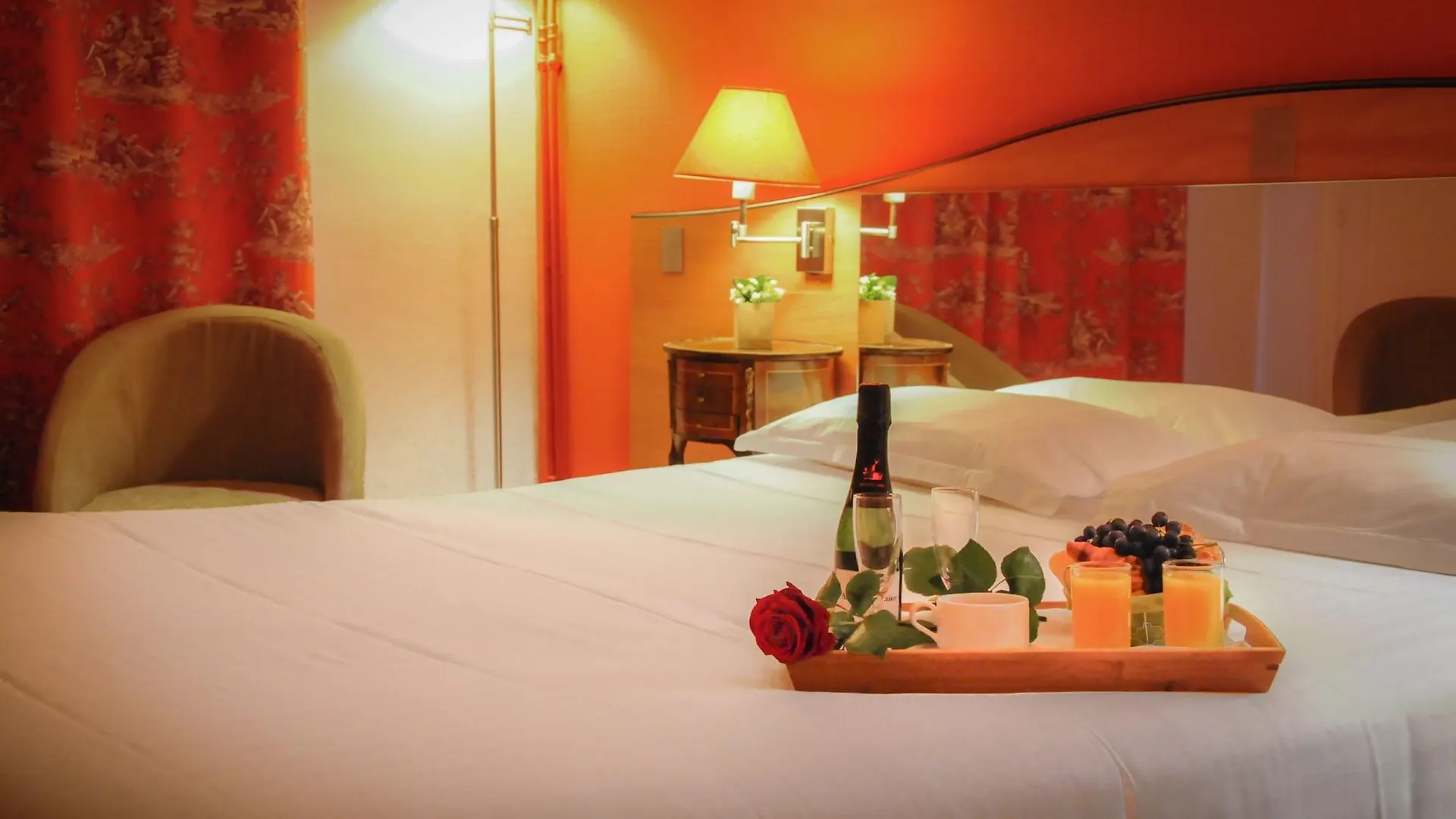 Hotel Eden Montmartre Parigi