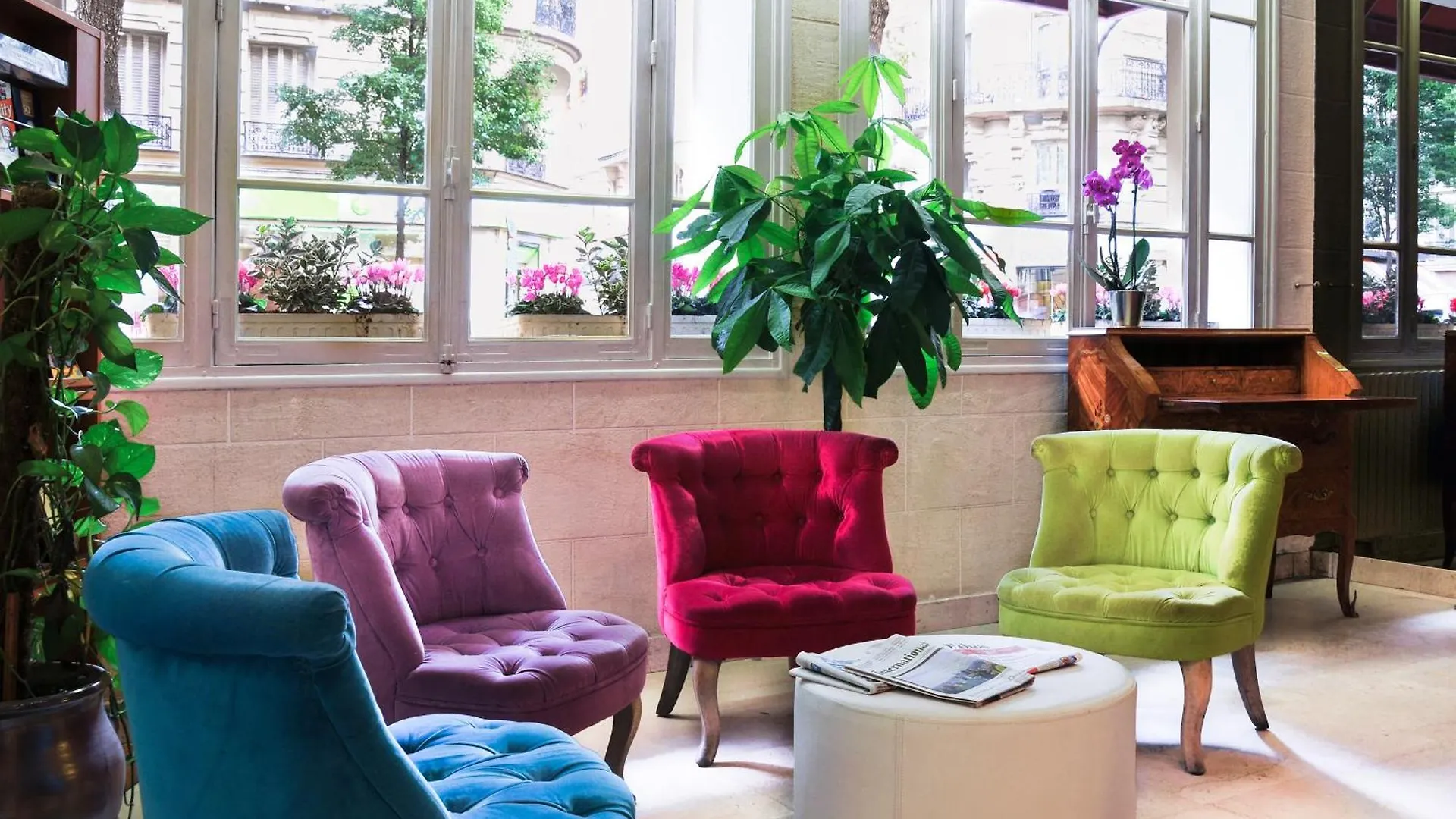 ***  Hotel Eden Montmartre Parigi Francia