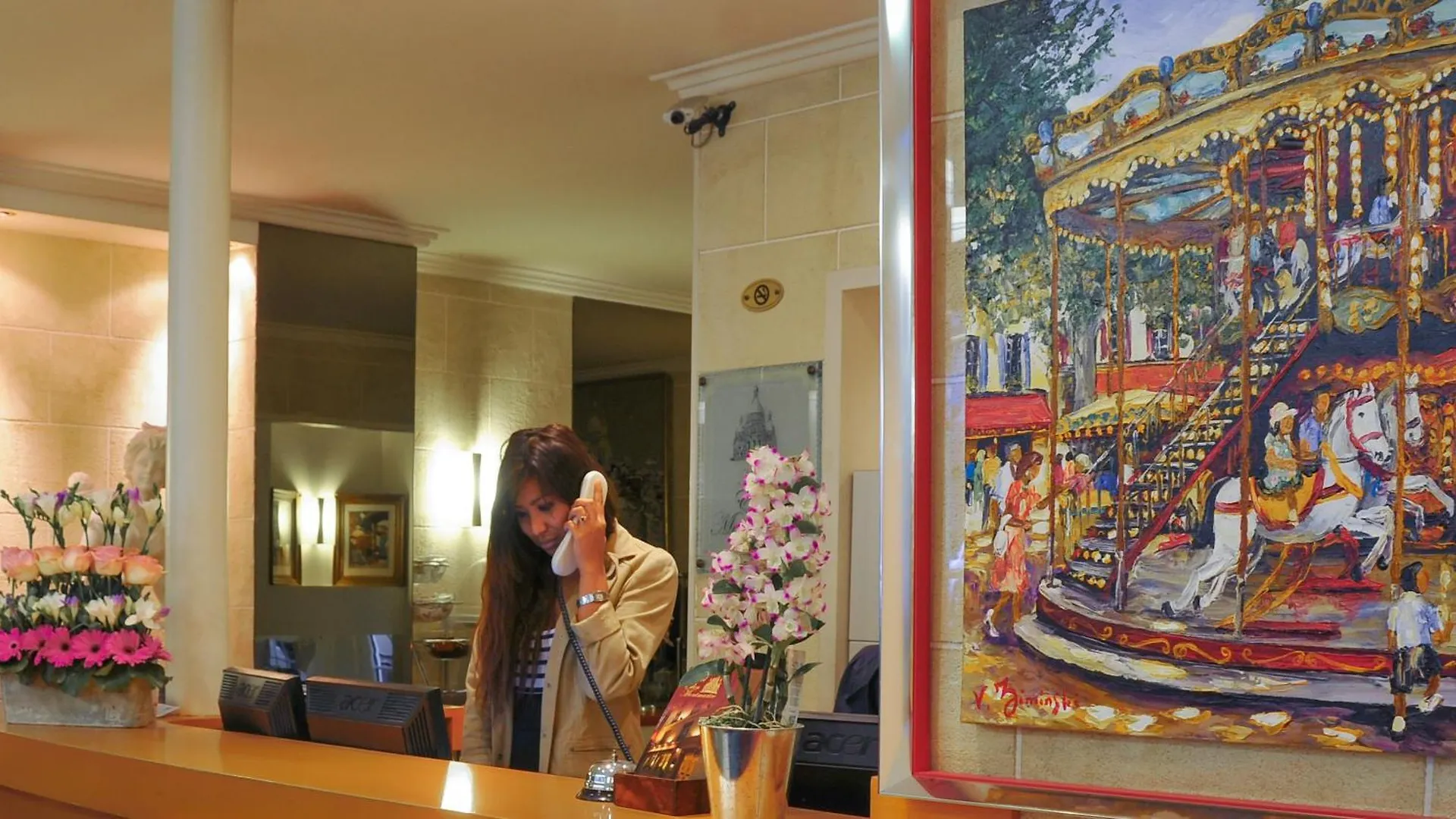 Hotel Eden Montmartre Parigi