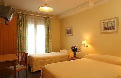 Hotel Eden Montmartre Parigi